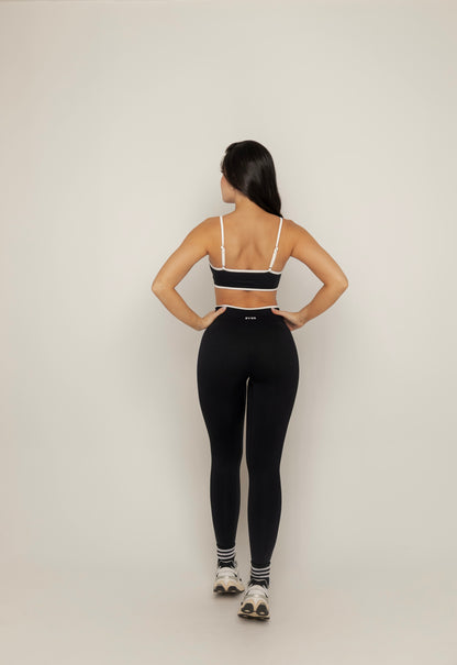 ICONIC SET - BLACK