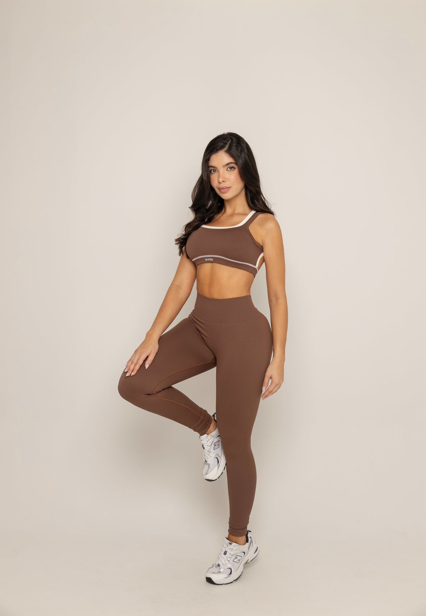 AURA SET - MOCHA