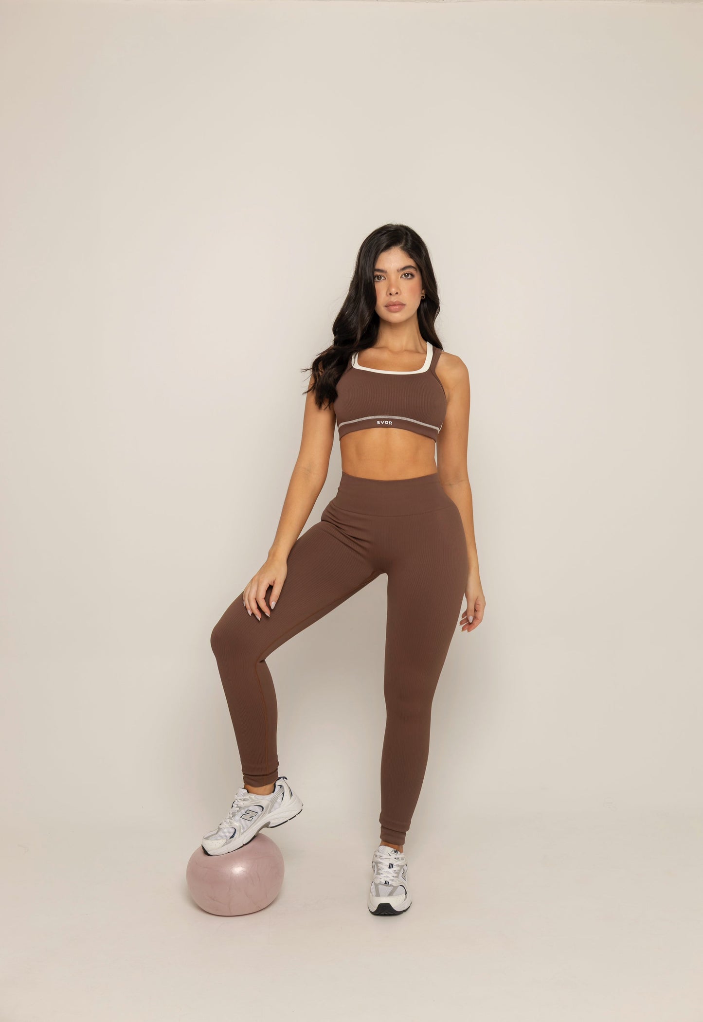 AURA SET - MOCHA